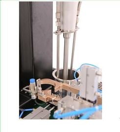 Industry 4.0 Robotic Testing System z mikserem do osiągnięcia monitorowania dyspersji