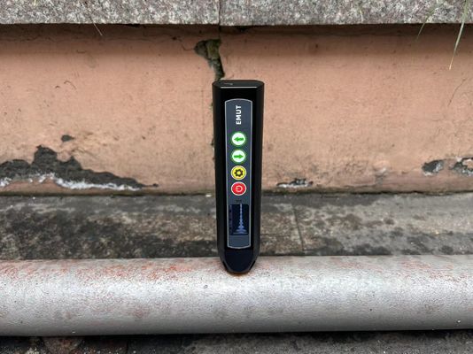 Skanowanie EMAT Ultrasonowy miernik grubości sprzężenia powietrza z wysoką temperaturą powierzchni